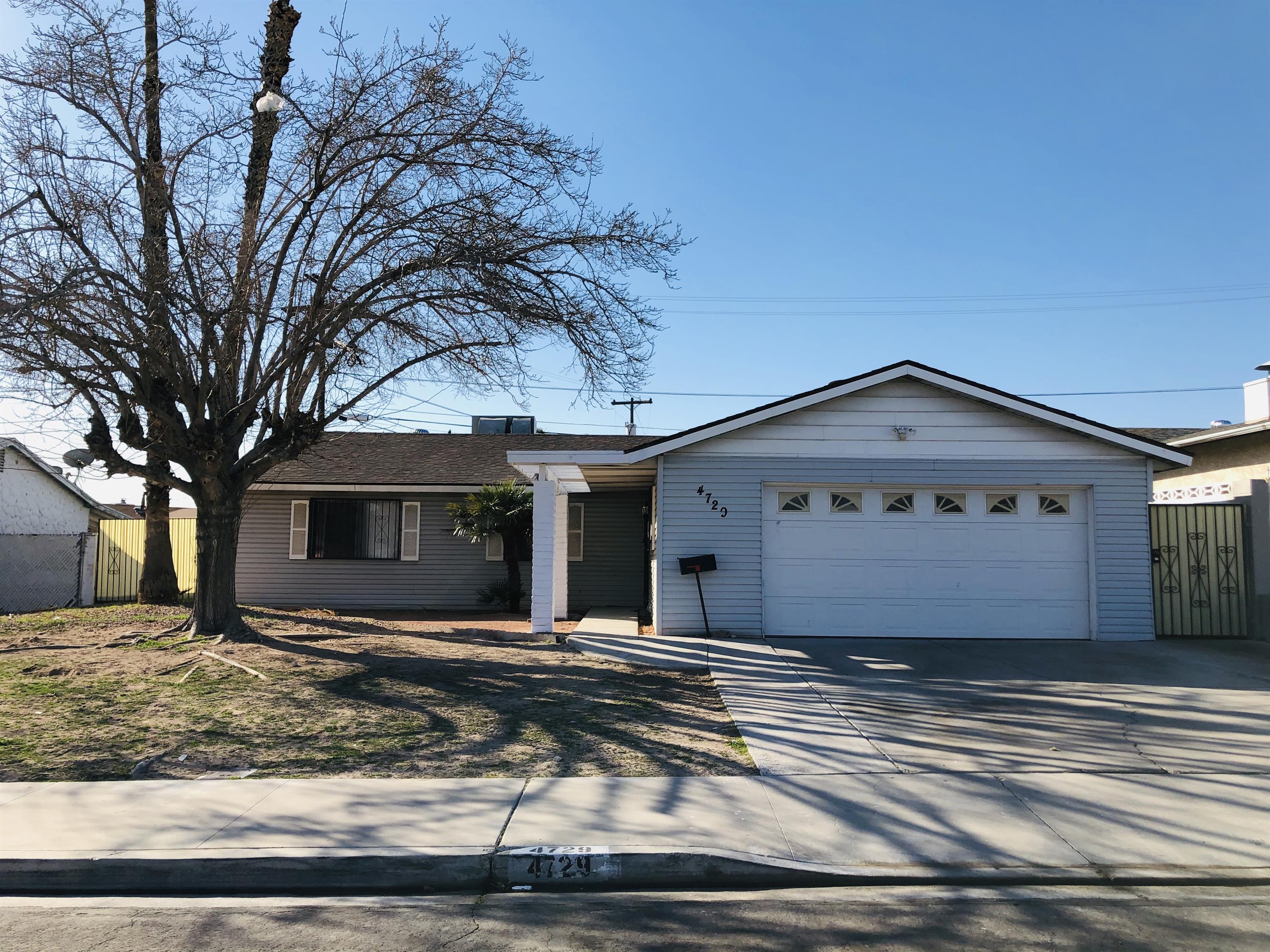4729 Cinderella Lane